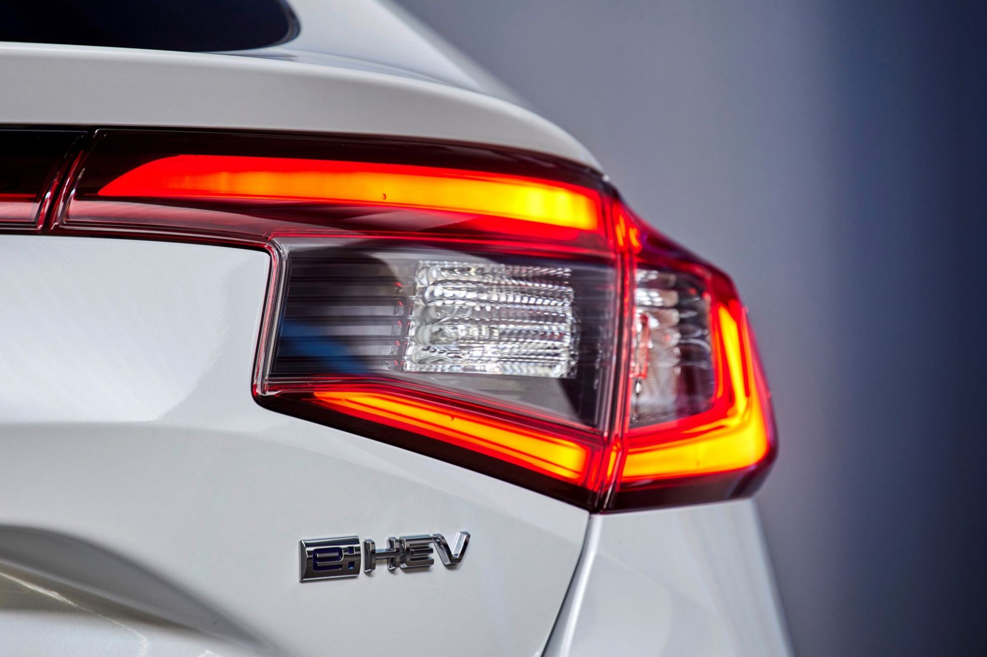 Honda Civic - undecima generacion - e:HEV - hibrido - octubre 2022 - berlina - 50 aos