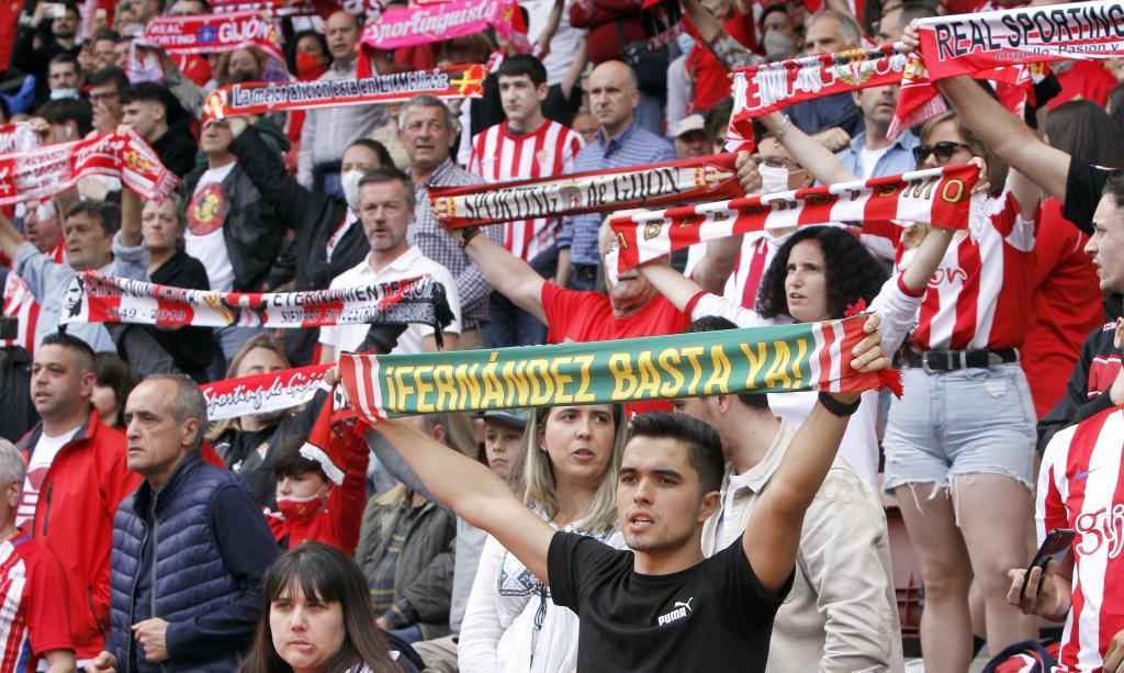 The rojiblanca fans turned to their team last Sunday