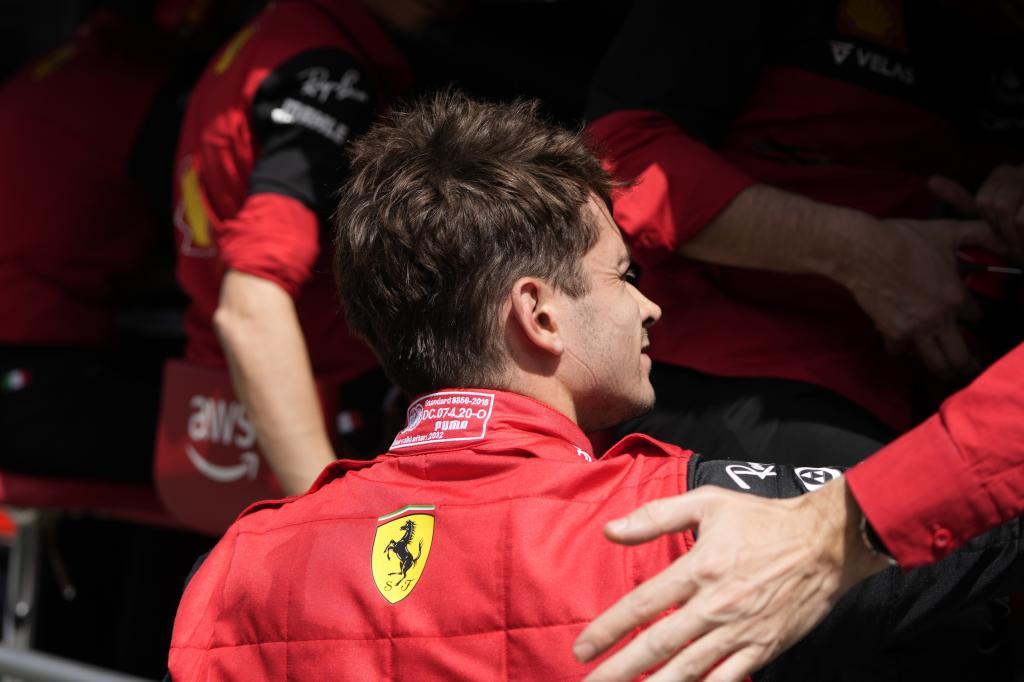 Ferrari ve el vaso medio lleno tras su mala fortuna