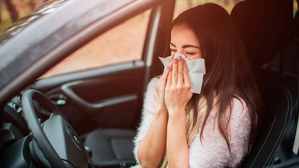 El peligro real al que te enfrentas si conduces con alergia