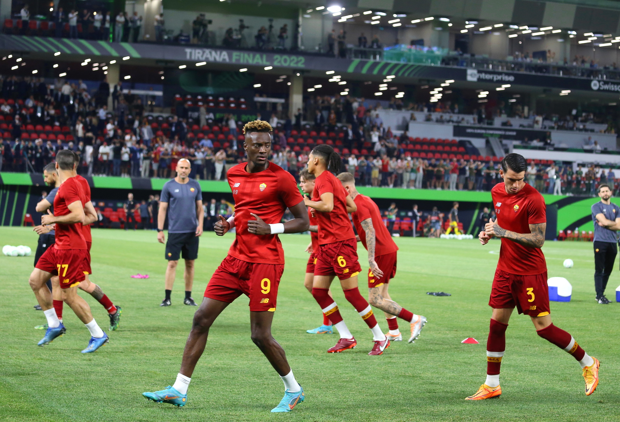 Tirana (Albania), 25/05/2022.- Roma players Tammy Abraham (front L) and Roger Ibanez (R) warm up for the UEFA Europa  lt;HIT gt;Conference lt;/HIT gt; League final between AS Roma and Feyenoord Rotterdam at National Arena in Tirana, Albania, 25 May 2022. EFE/EPA/Malton Dibra