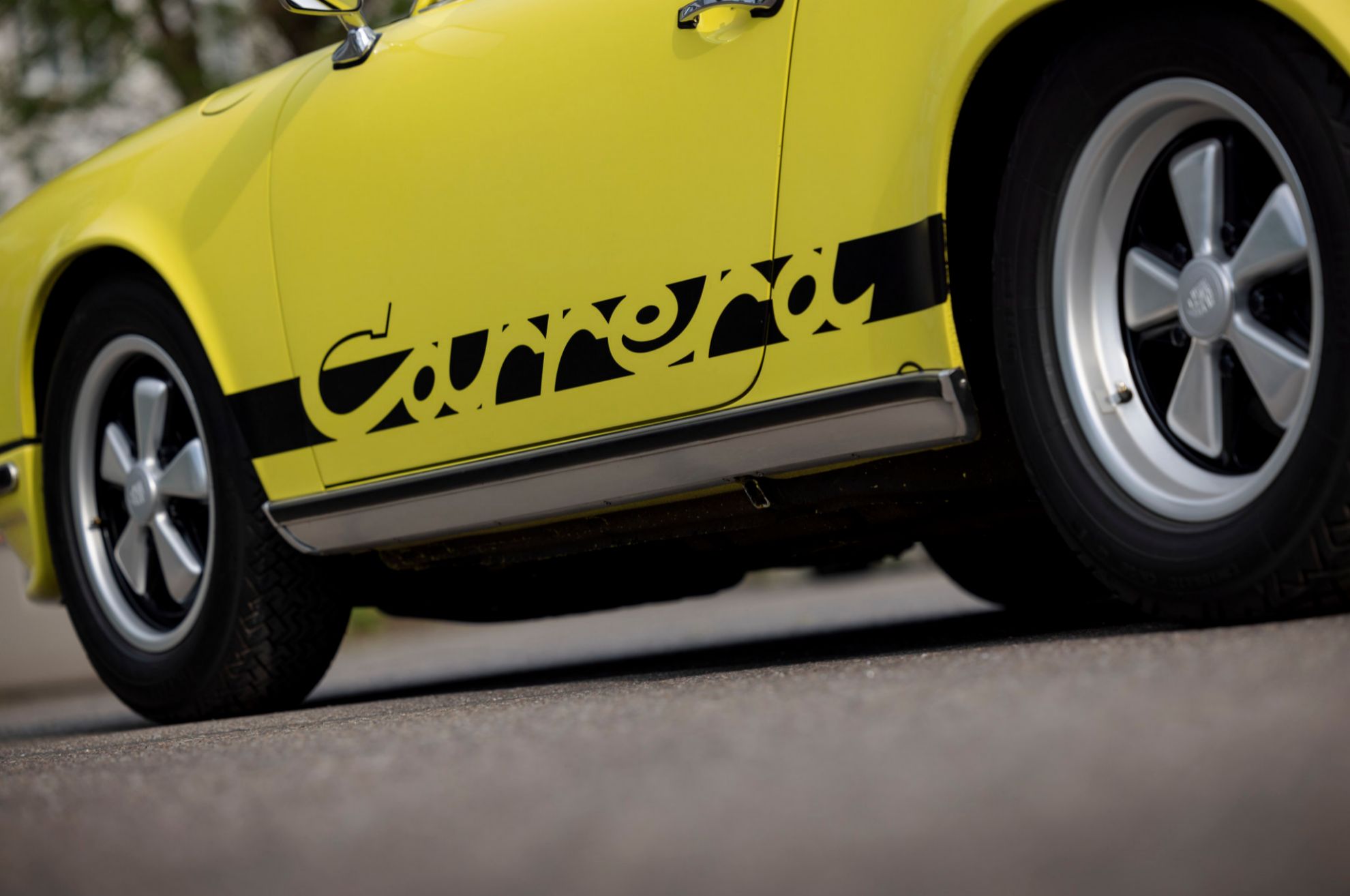 La denominación Carrera se estrenó en el 911 en este modelo.