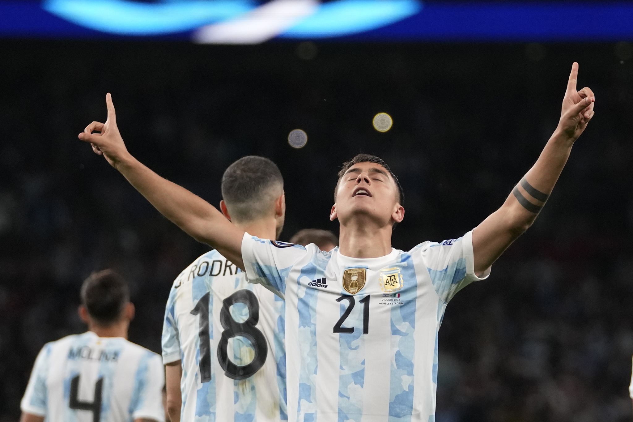 Argentina's Paulo Dybala celebrates