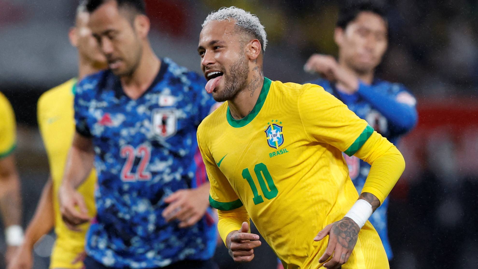 Neymar celebra el gol de la victoria