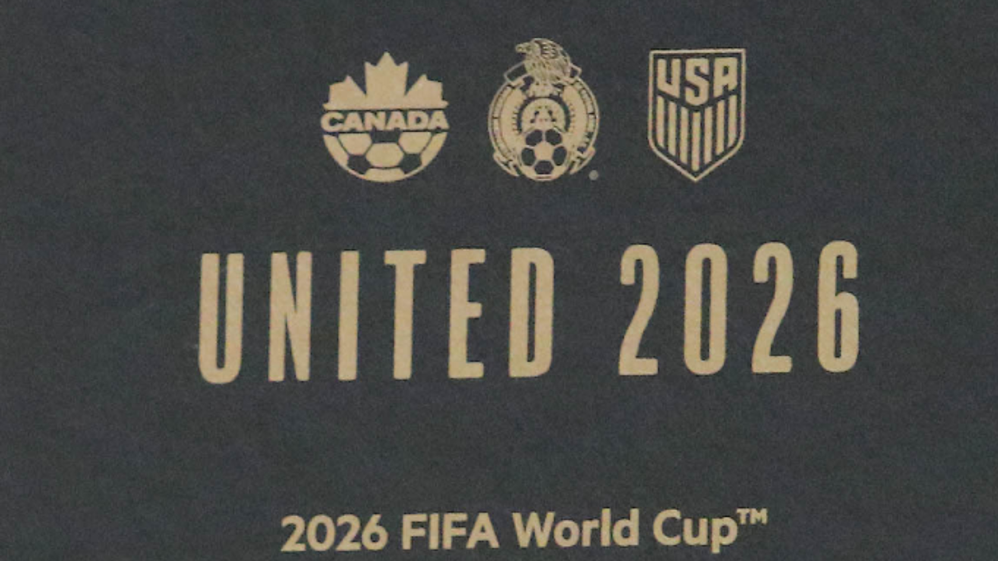 Mikel Arriola y Don Garber hablan del Mundial de 2026 durante el Liga MX BBVA Summit 2022.
