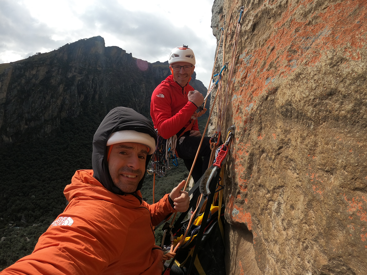 Los Pou logran la primera ascensión de una vía de alta dificultad en Los Andes