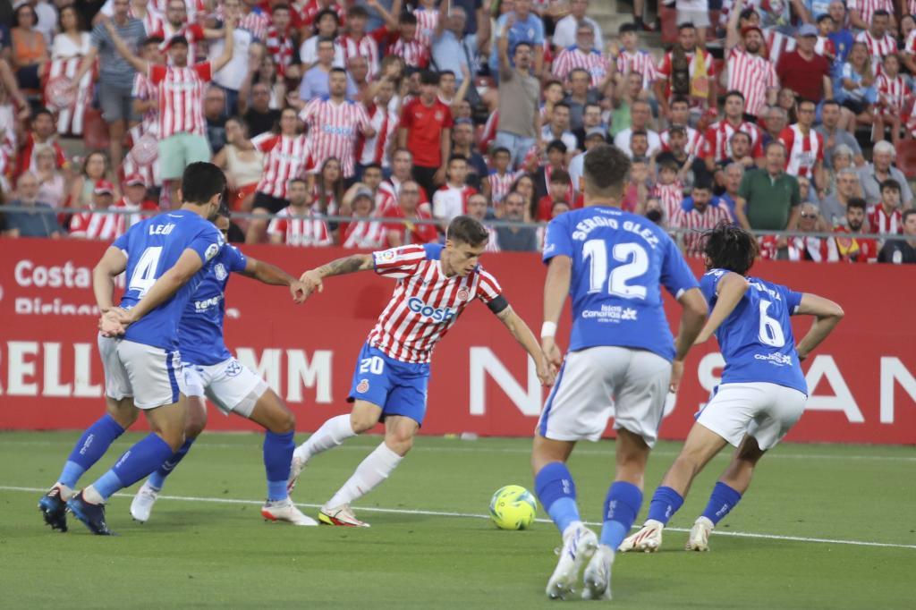 Playoffs' Girona-Tenerife: El Tenerife frena una y otra vez a un Girona más  ambicioso - LaLiga SmartBank