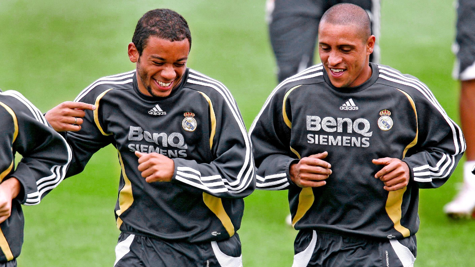 Marcelo y Roberto Carlos, en un entrenamiento de 2007