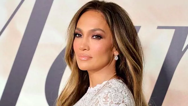 Jennifer Lopez set to exchange Christmas gifts with Ben Affleck's ex