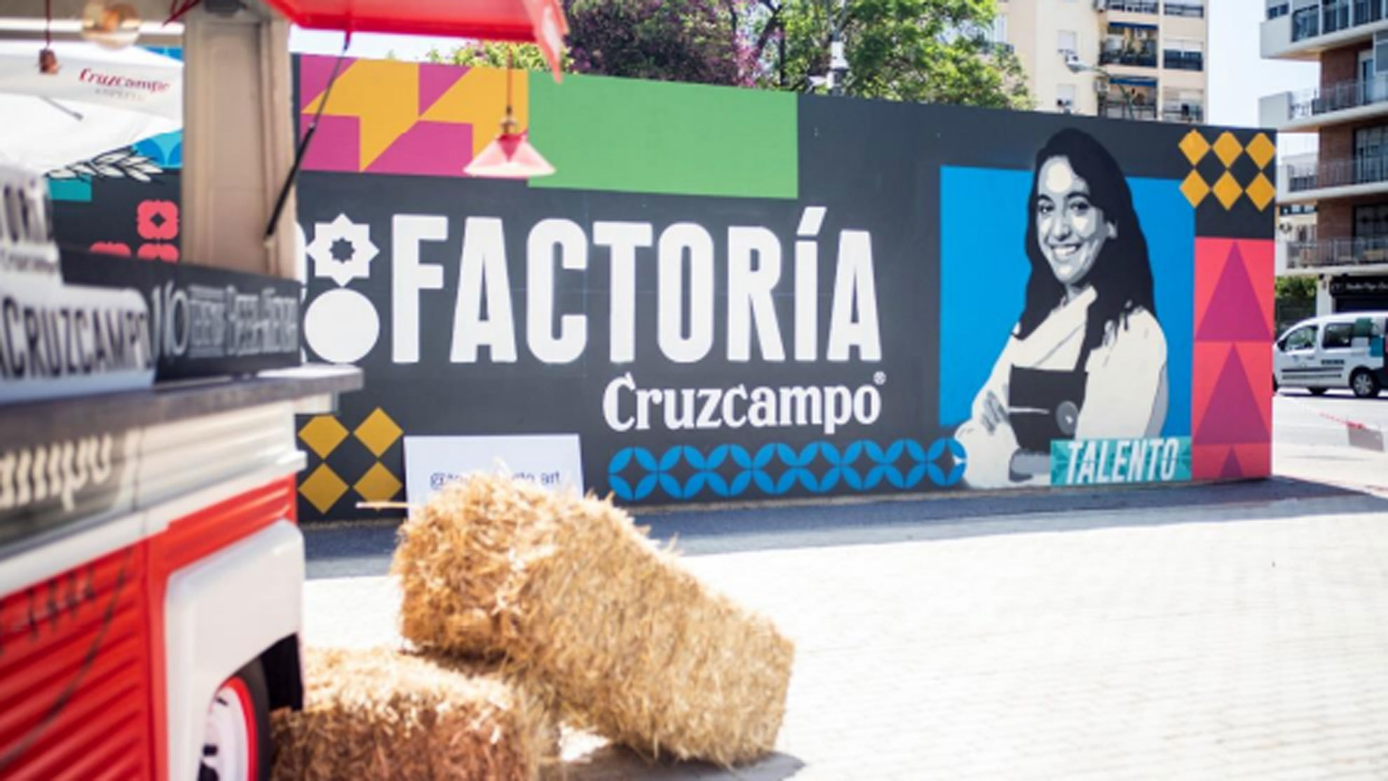 Factoría Cruzcampo celebra su aniversario con sesiones de música en directo y gastronomía