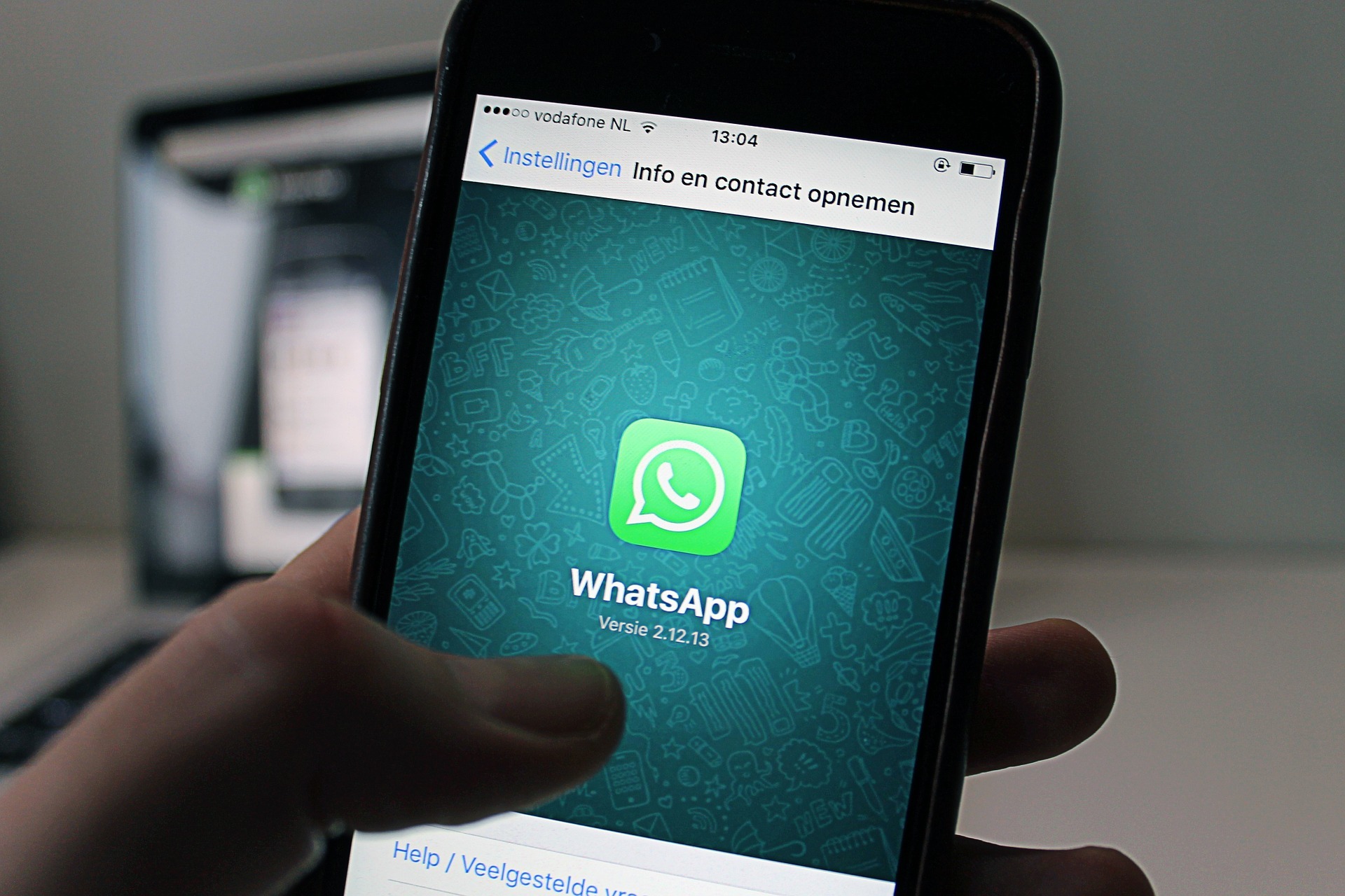 WhatsApp releases new privacy features