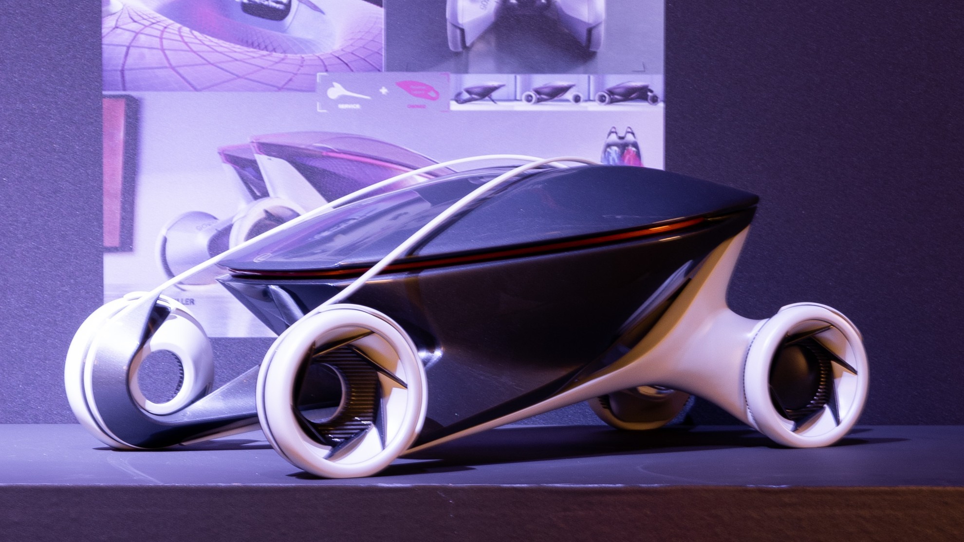 Lexus - Milan Design Week - Lexus Crucible - transporte de lujo en 2040