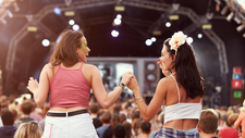 El verano de los festivales: esto es lo que debes saber (y llevar) para disfrutar al máximo