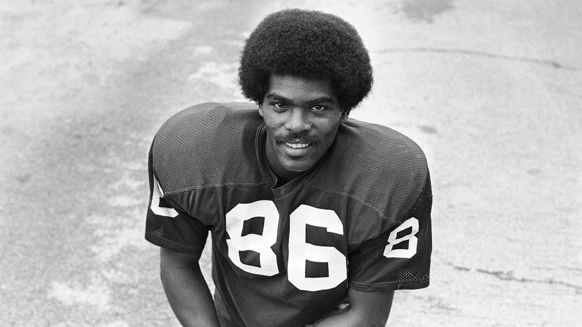 St. Louis Cardinals football player Marlin Briscoe (86) is shown in August 1975.