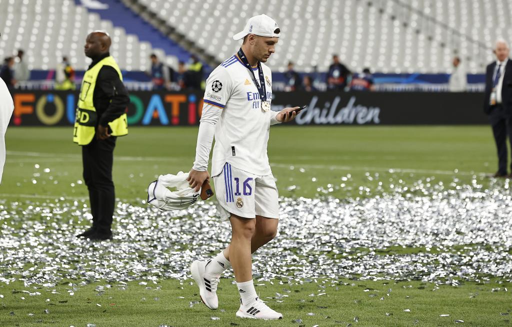 Real Madrid: cosa guadagnerebbe il Real Madrid dalla strana operazione di Jovic?