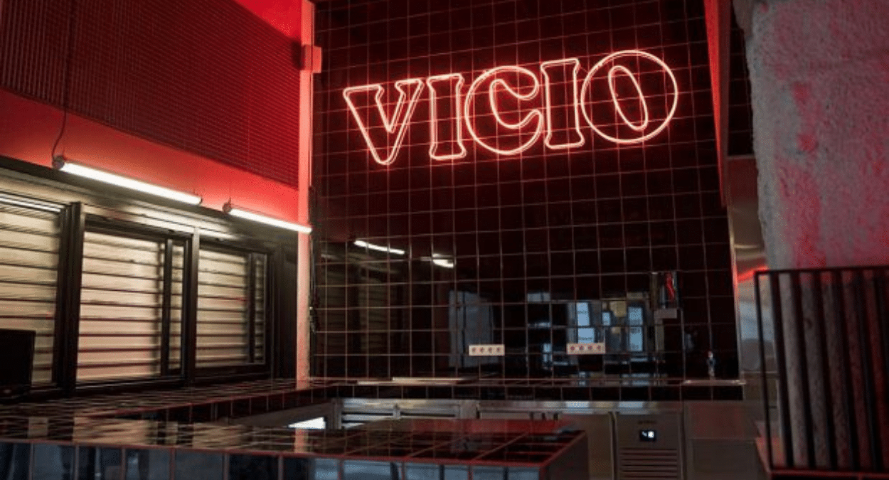 Denuncian al restaurante VICIO por no tener carta en catalán