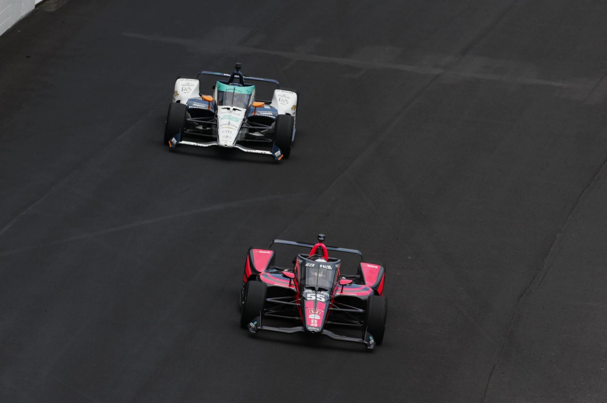 Alonso y Palou ya coincidieron en pista en la Indy 500 de 2020.