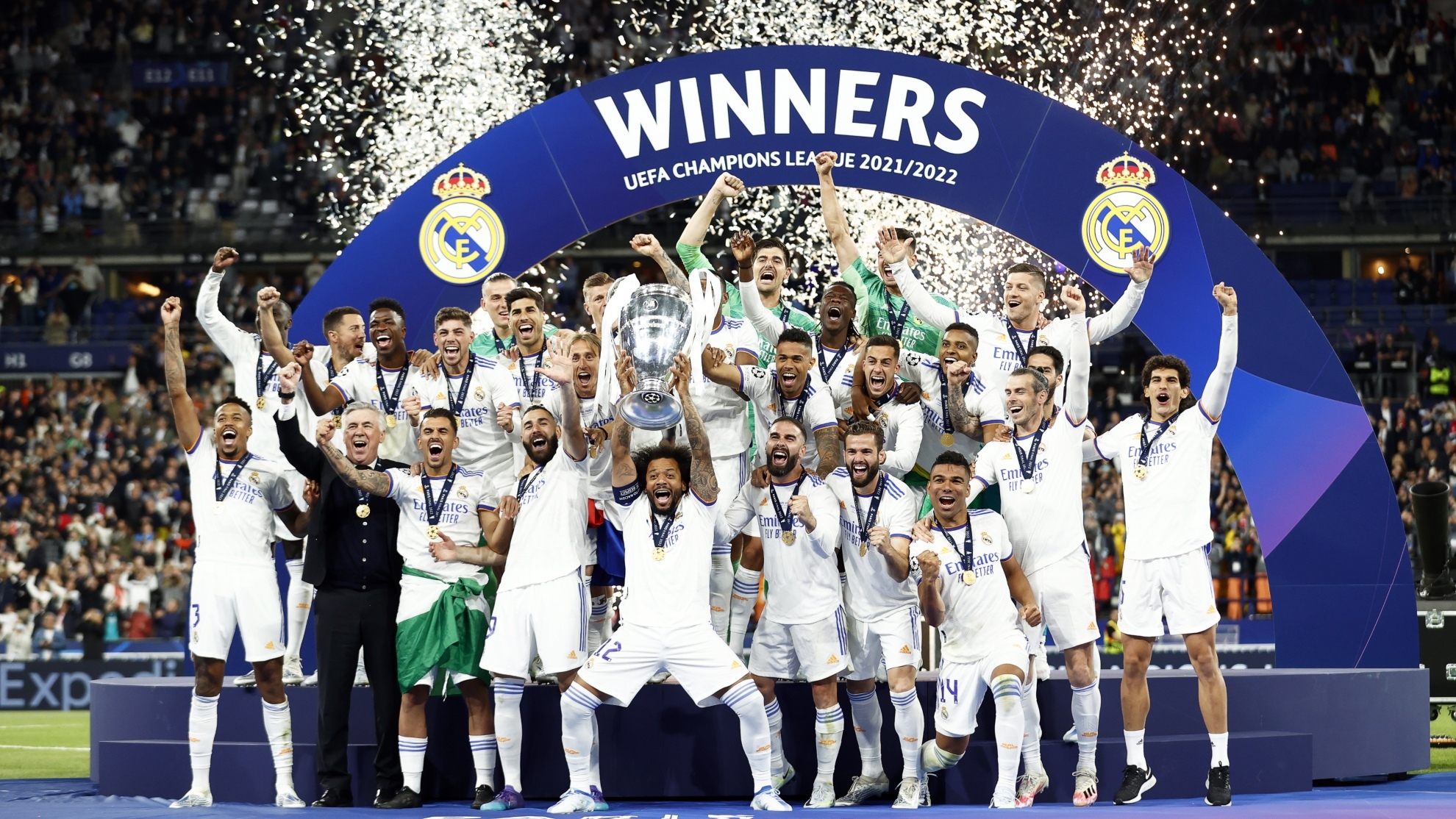 Marcelo levanta la 14ª Copa de Europa del Madrid