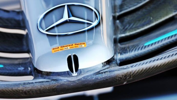 Así es el nuevo morro de Mercedes para el GP de Francia.