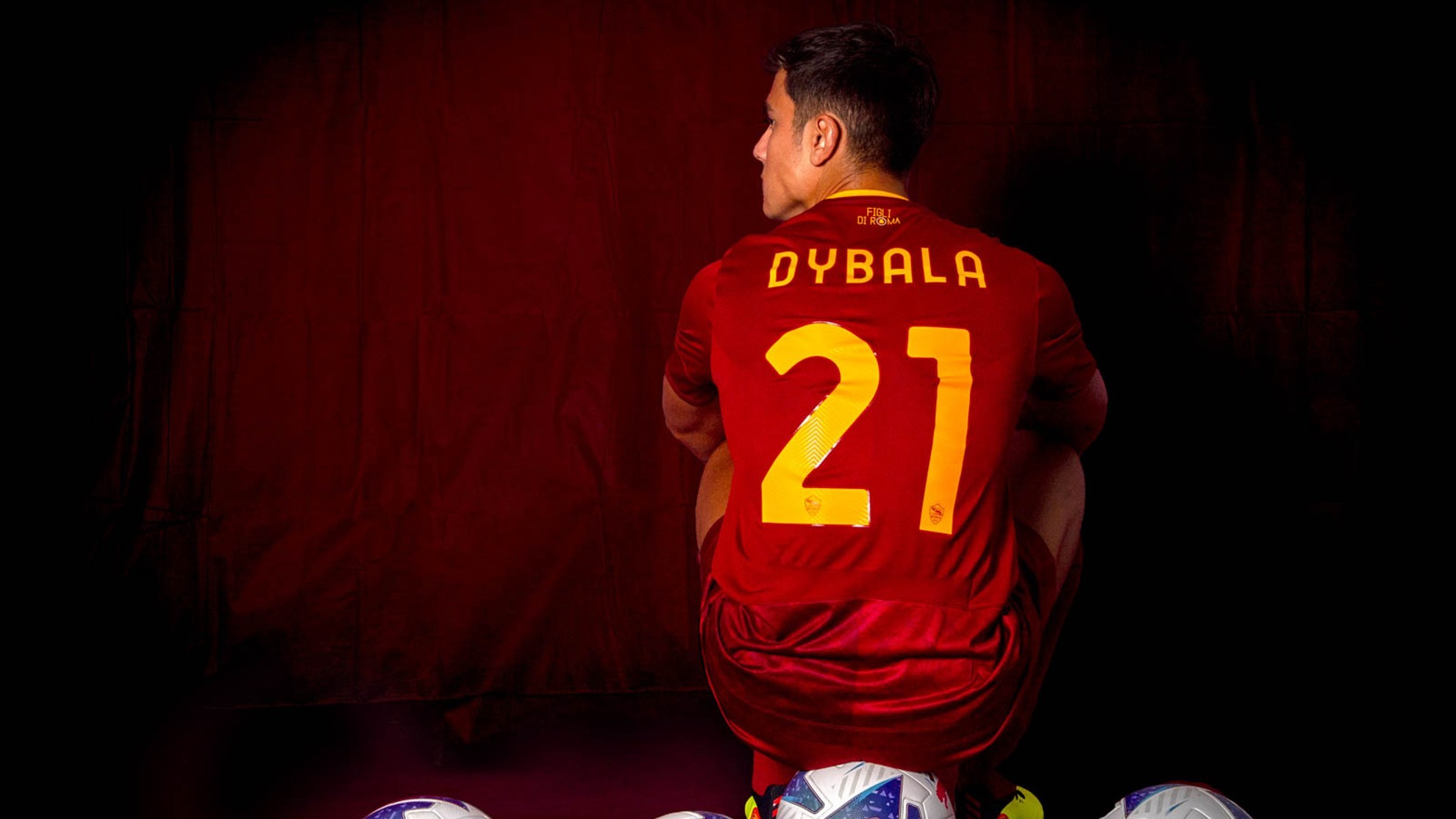 Paulo Dybala (28) / @OfficialASRoma