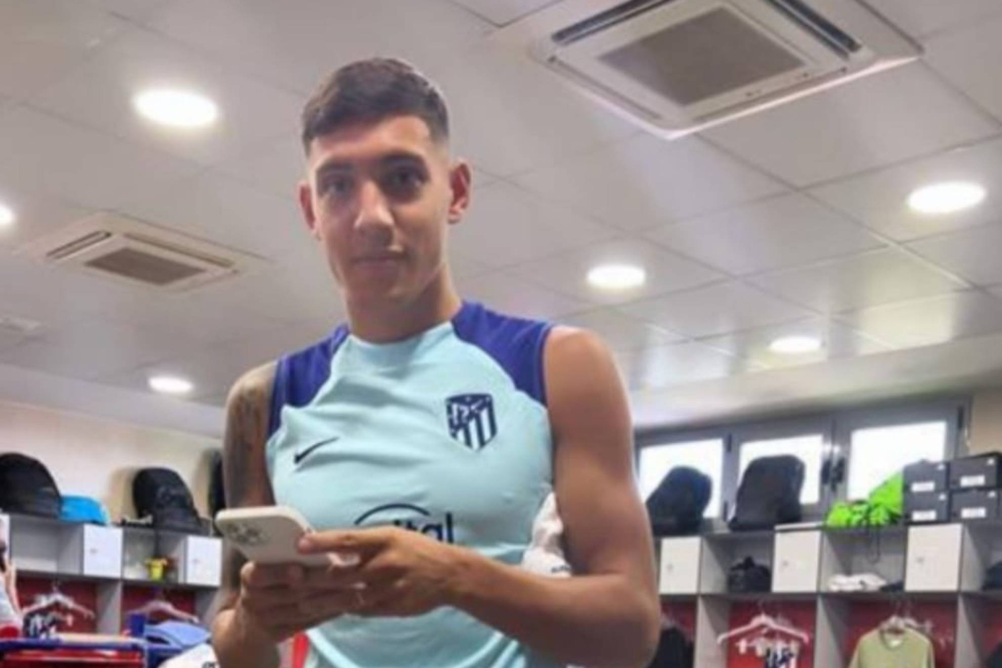Nahuel Molina ya entrena con el Atlético