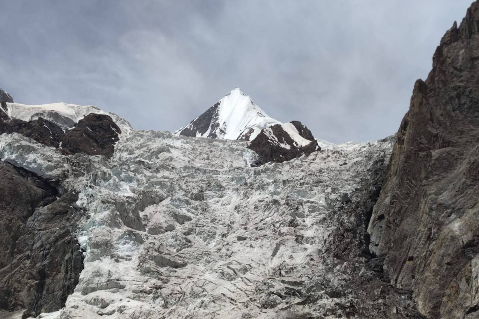 Diario de la expedición al Honbroc Peak: En la línea de salida