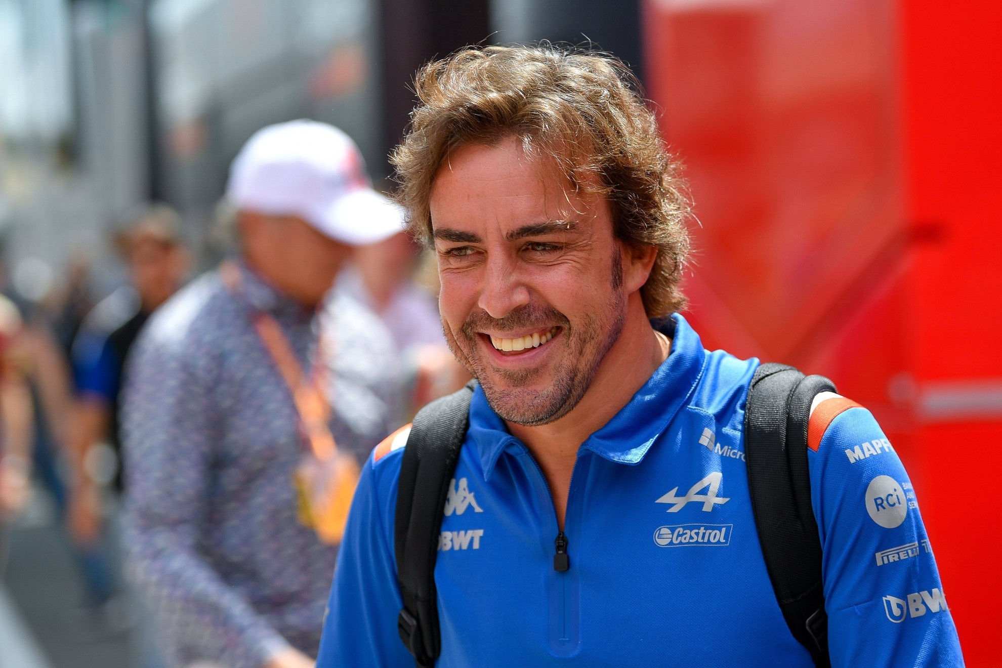 Fernando Alonso a su llegada al circuito este fin de semana. Zsolt Czegledi | EFE
