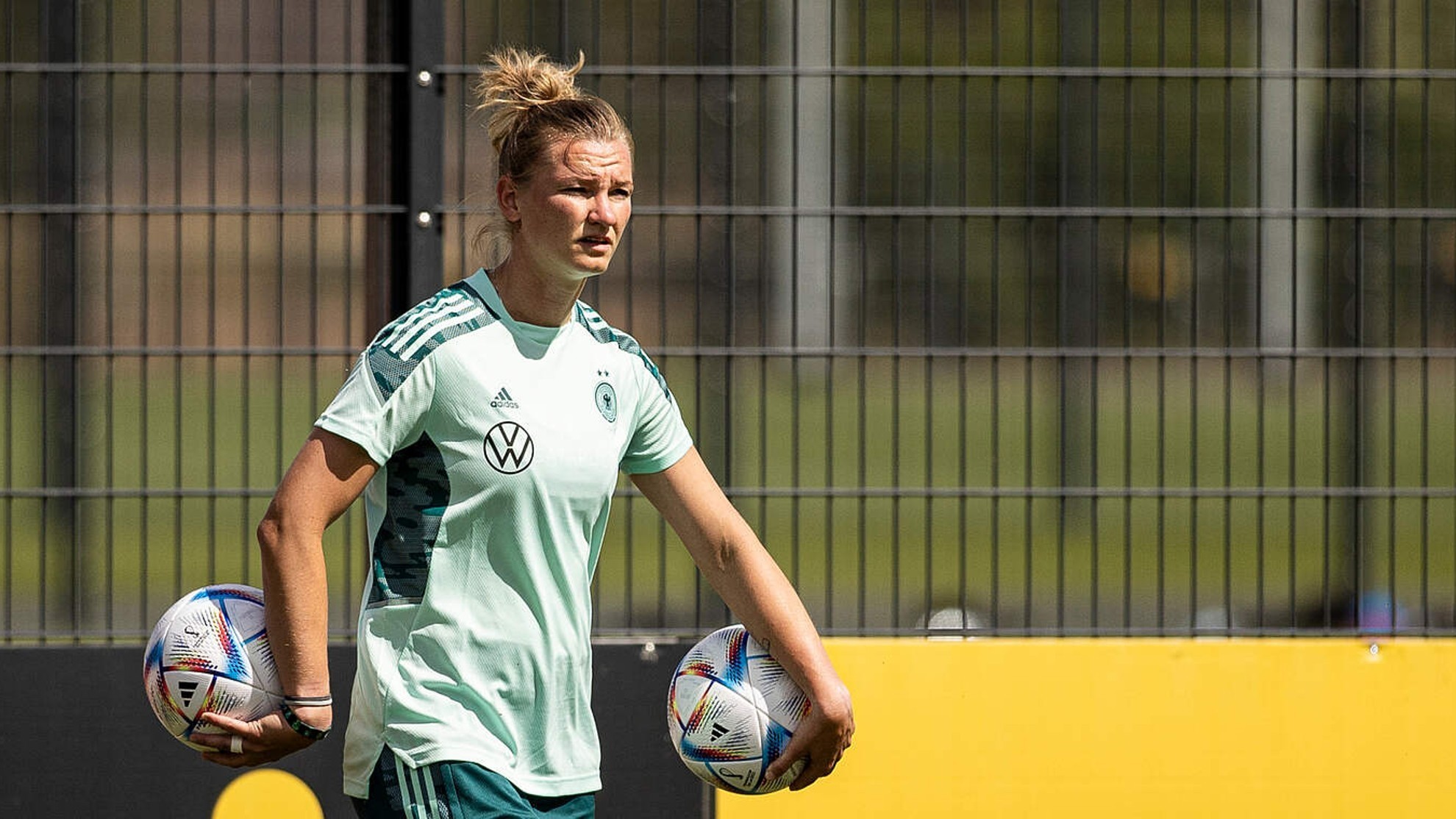 Alexandra Popp, capitana de Alemania, durante un entrenamiento con la selección. DFB