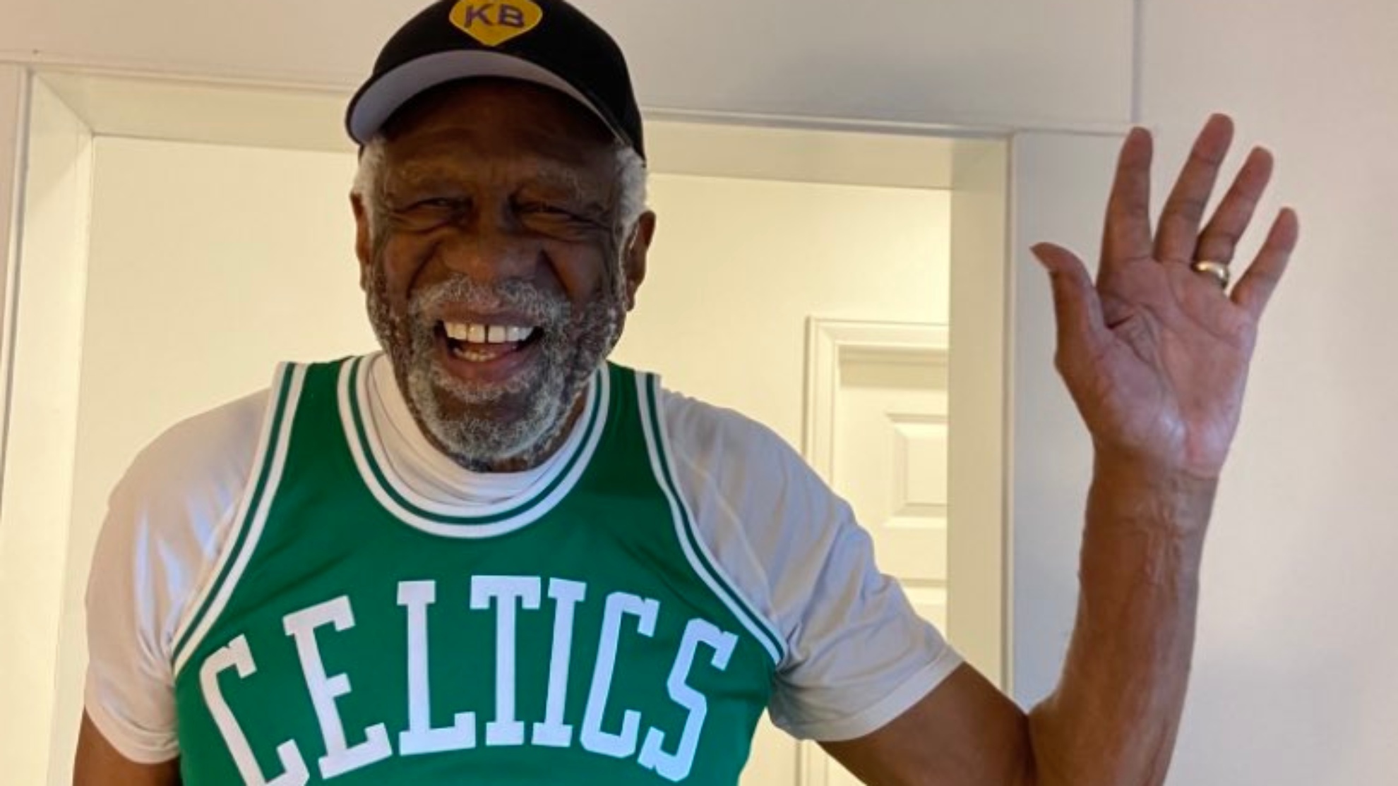 NBA legend and civil rights activist Bill Russell dies at 88 | Marca