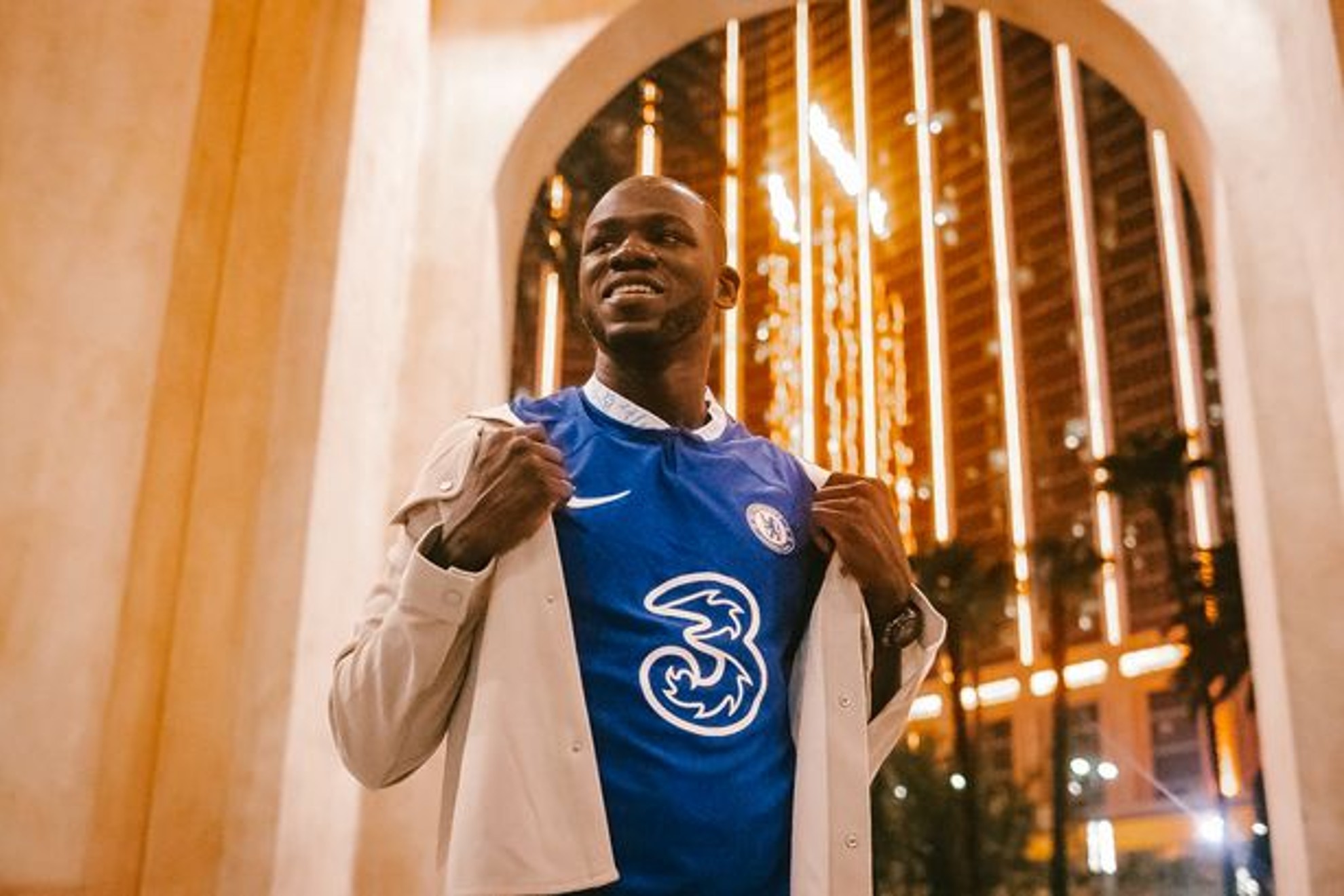 Kalidou Koulibaly (31) en su presentación con el Chelsea | Getty Images