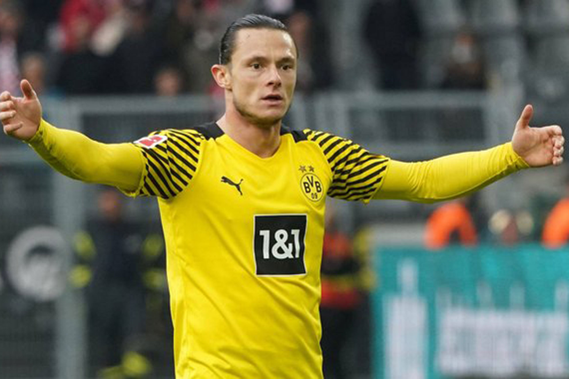 El jugador del Dortmund, Nico Schulz, investigado por presunta violencia de género