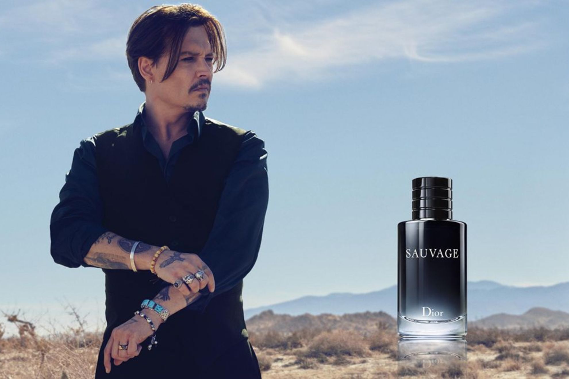 Johnny Depp firma un nuevo contrato con Dior para ser el rostro de la colonia Sauvage