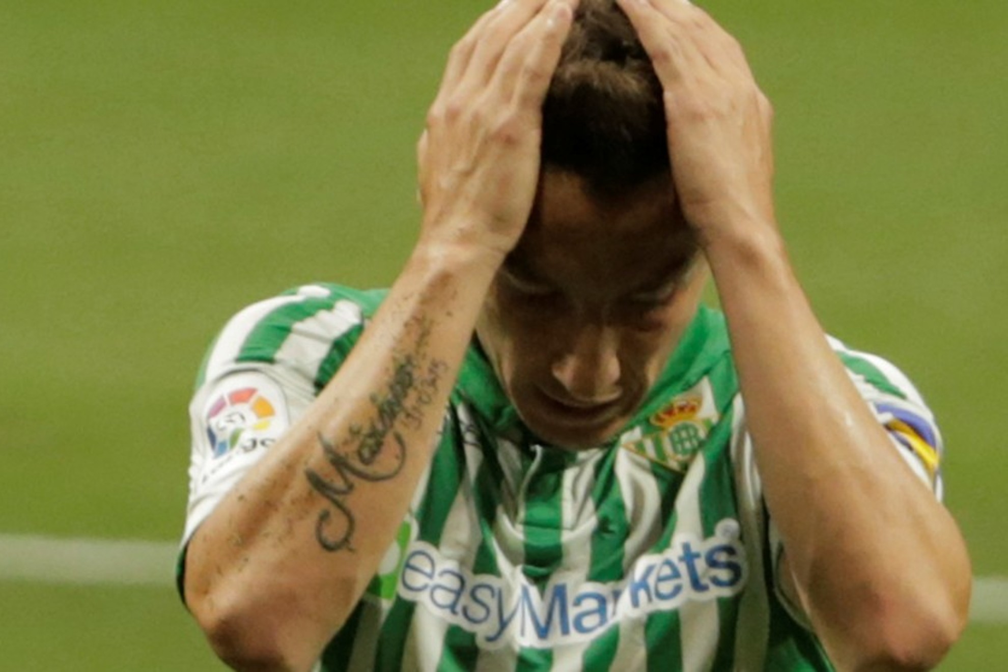 Andrés Guardado no jugaría ante el Elche en la jornada 1 de la Liga española.