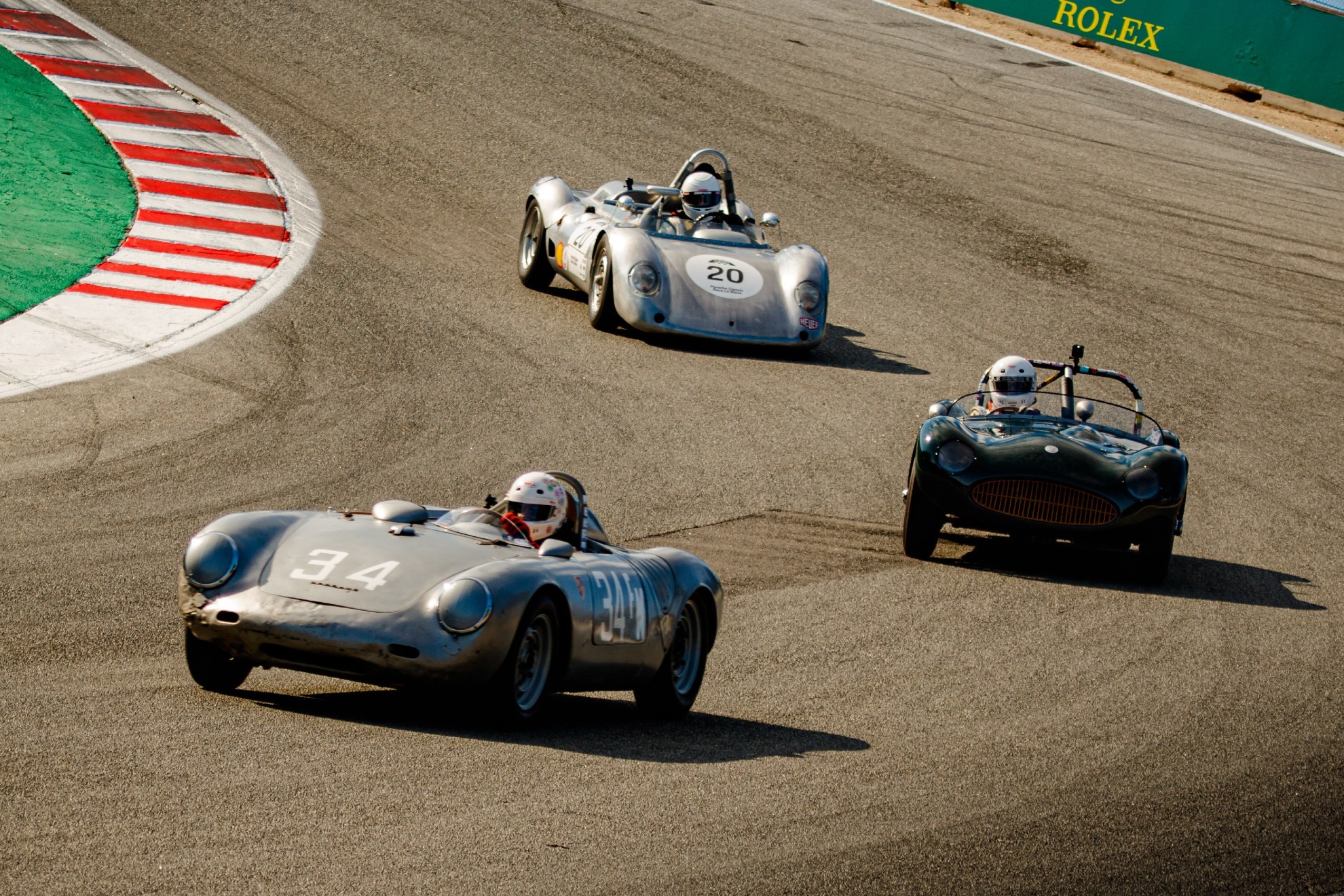 Los coches histricos de Le Mans rodarn hoy en Laguna Seca.