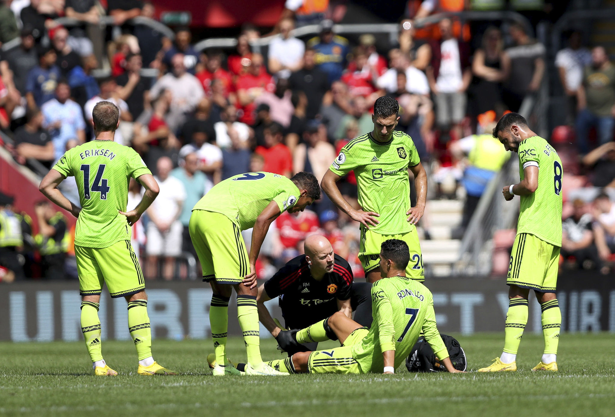 El Manchester United gana al Southampton en el debut de Casemiro