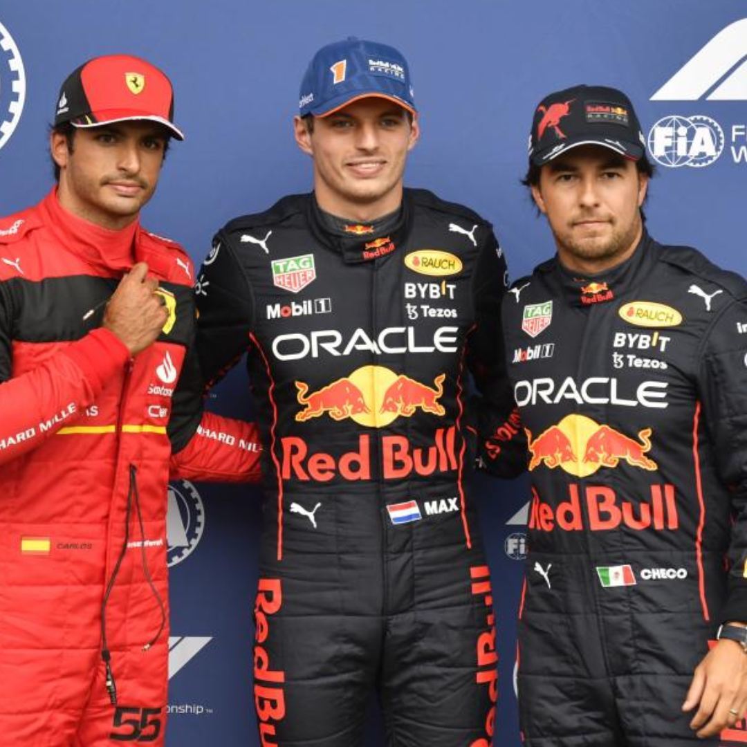 Parrilla de ensueo: Sainz en la pole, por delante de Checo y Alonso
