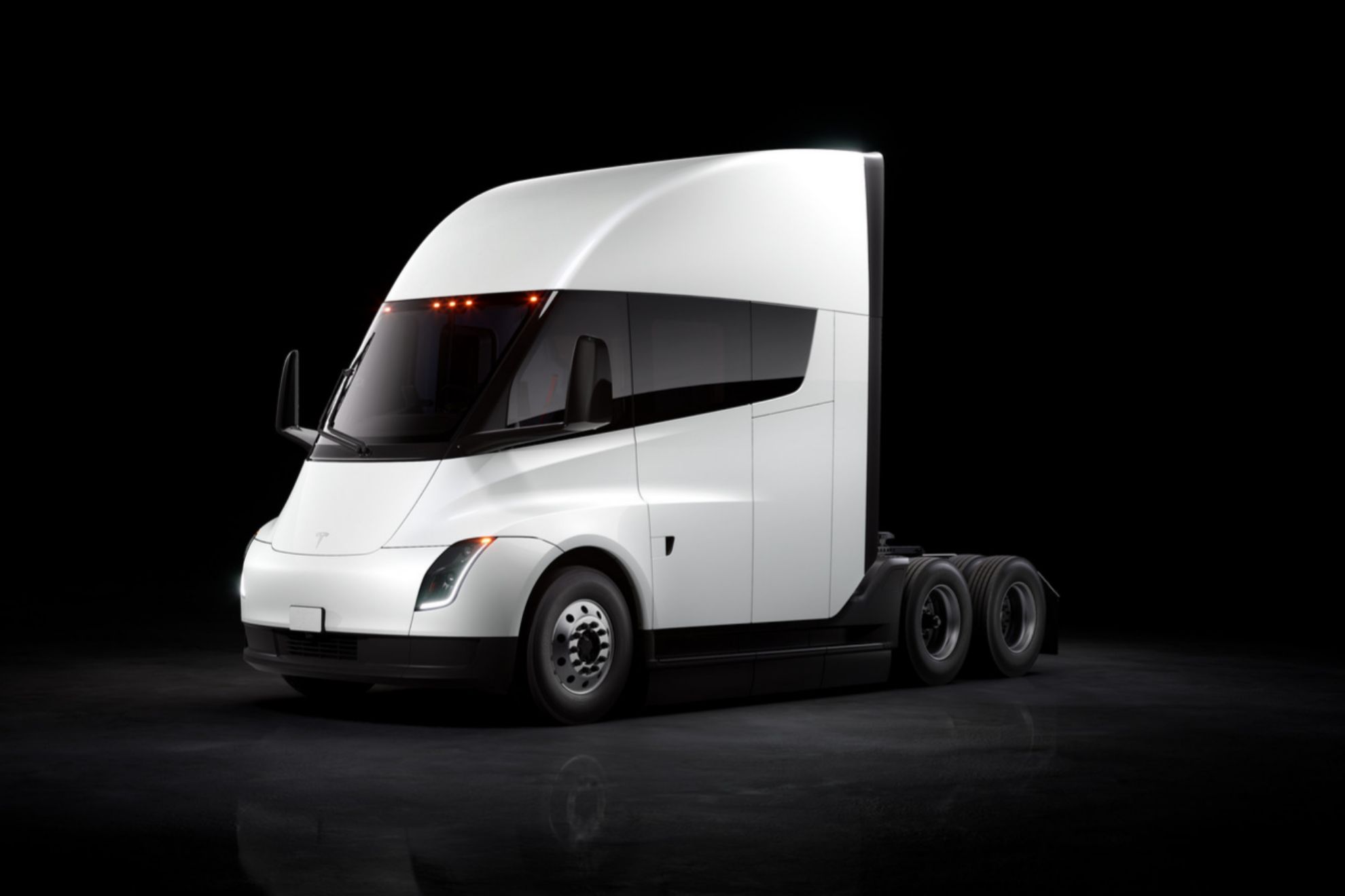 Tesla Semi - Elon Musk - camion electrico - 2023