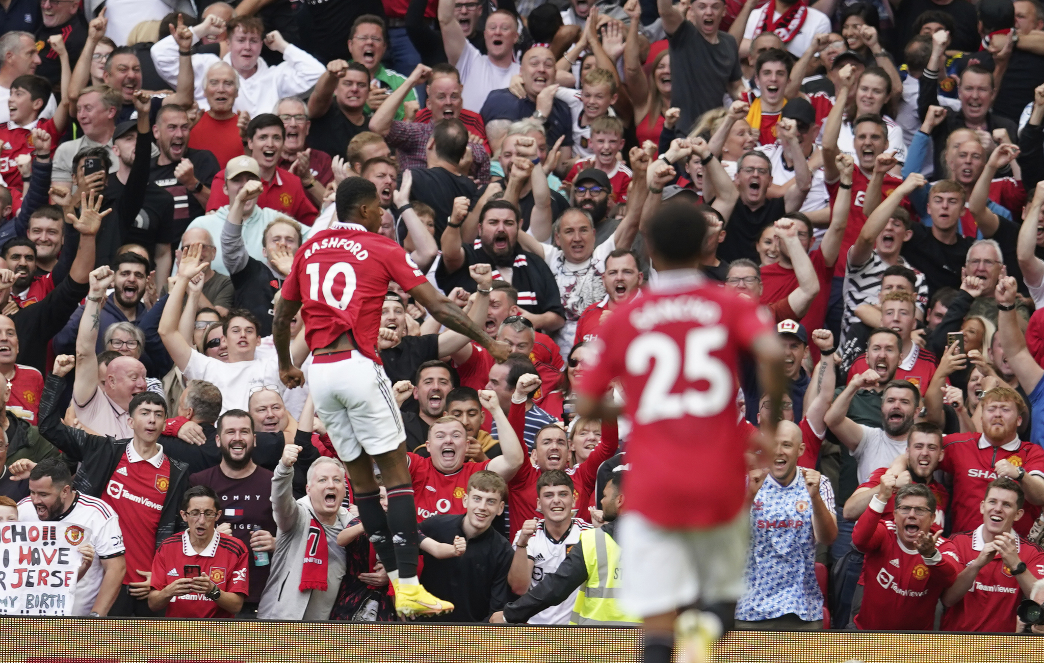 Manchester United's Marcus Rashford celebrates after scoring
