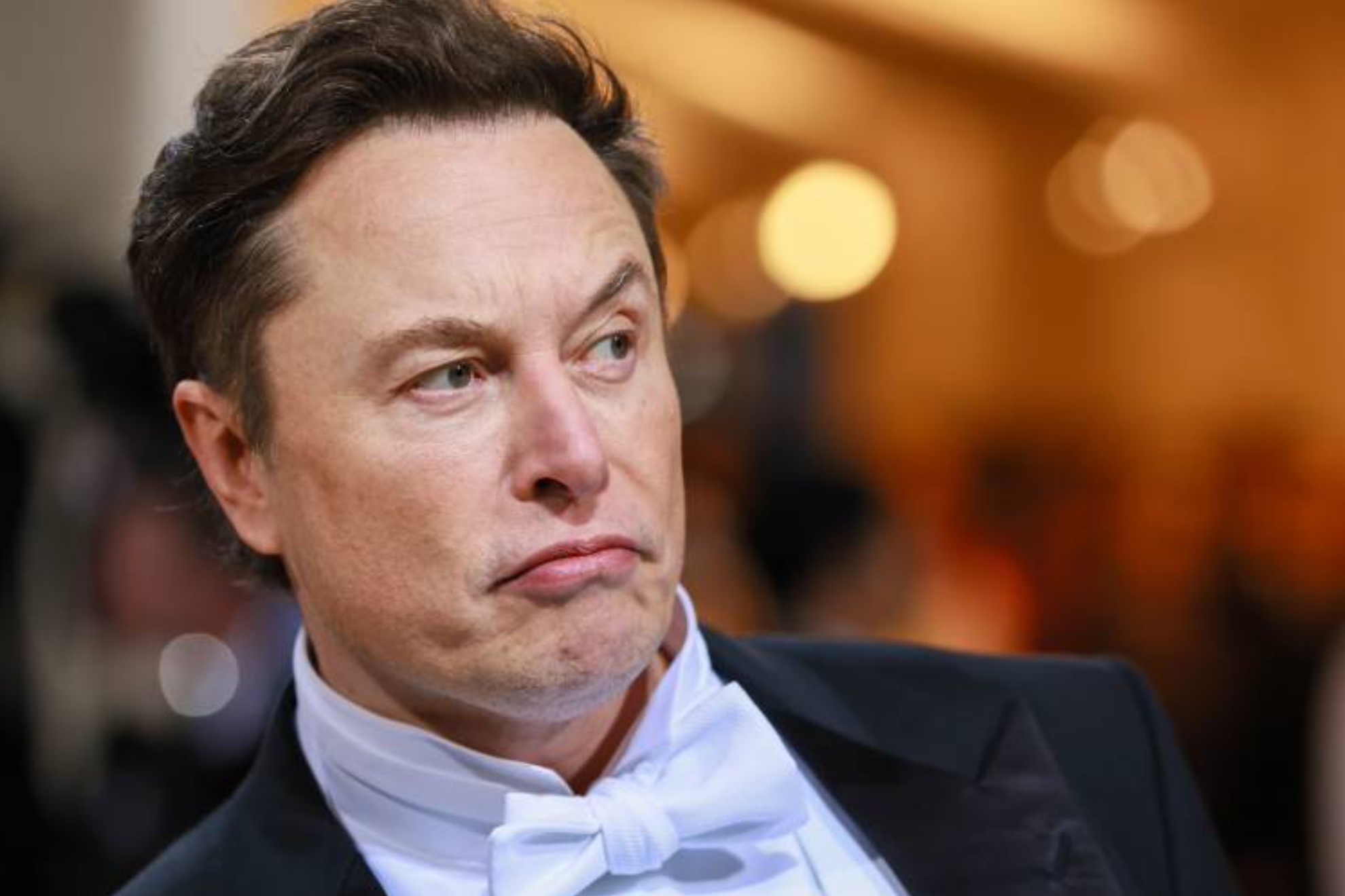 Elon Musk lanza una dura crítica a 'El señor de los anillos: Los anillos de poder'