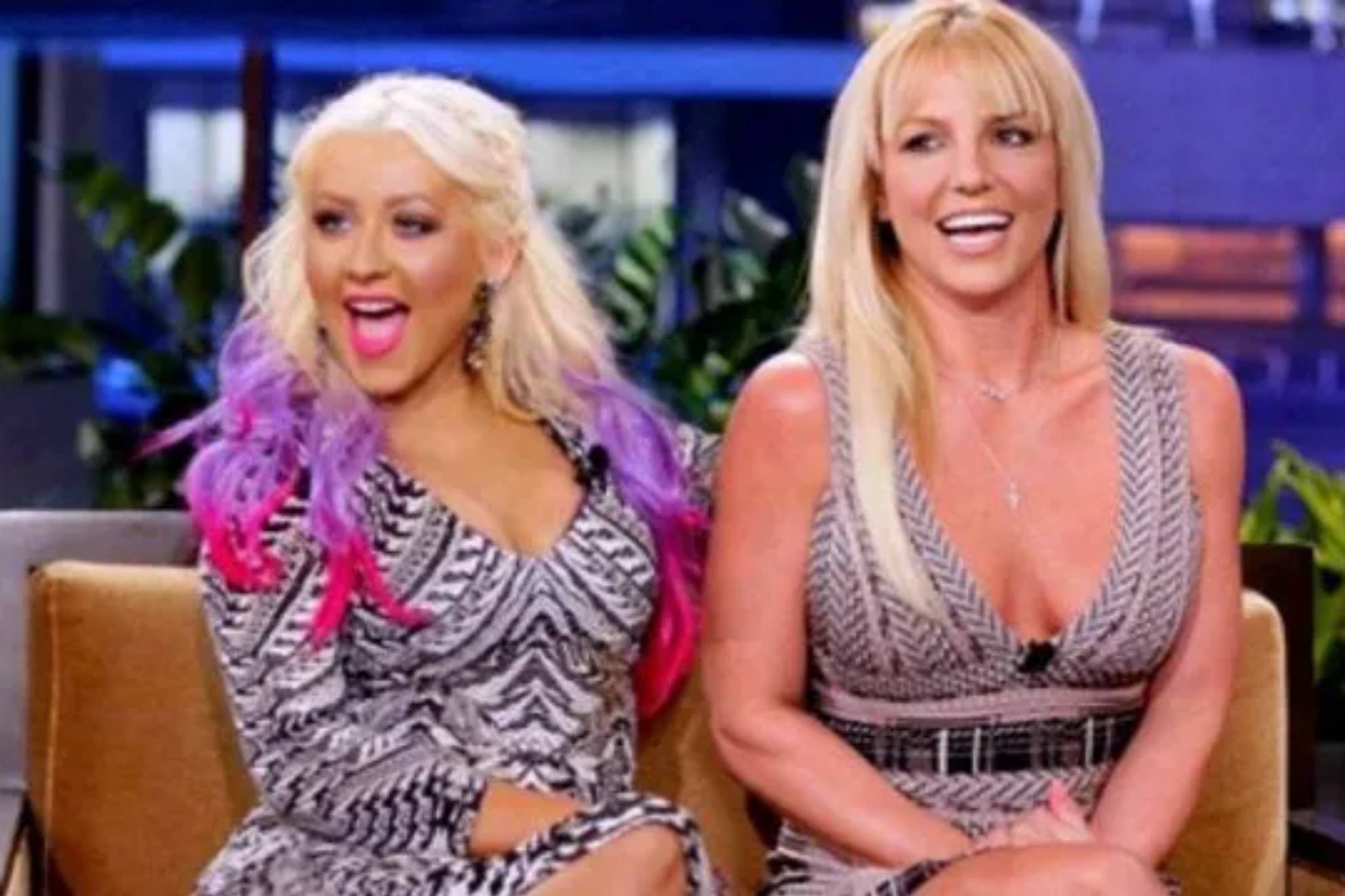 Christina Aguilera and Britney Spears/@Mui