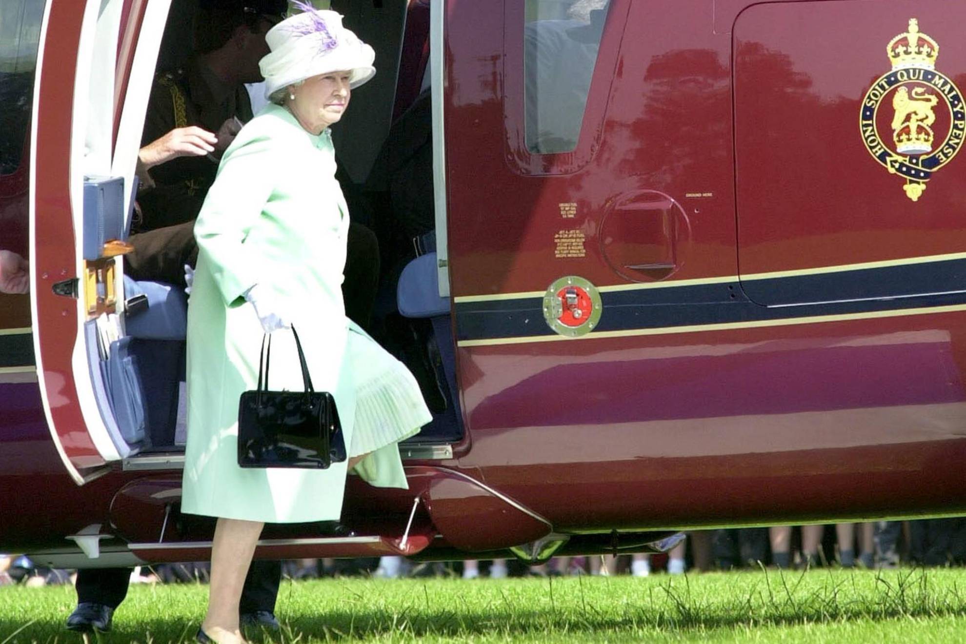 Los cinco países que nunca visitó la Reina Isabel II... y fue a 116