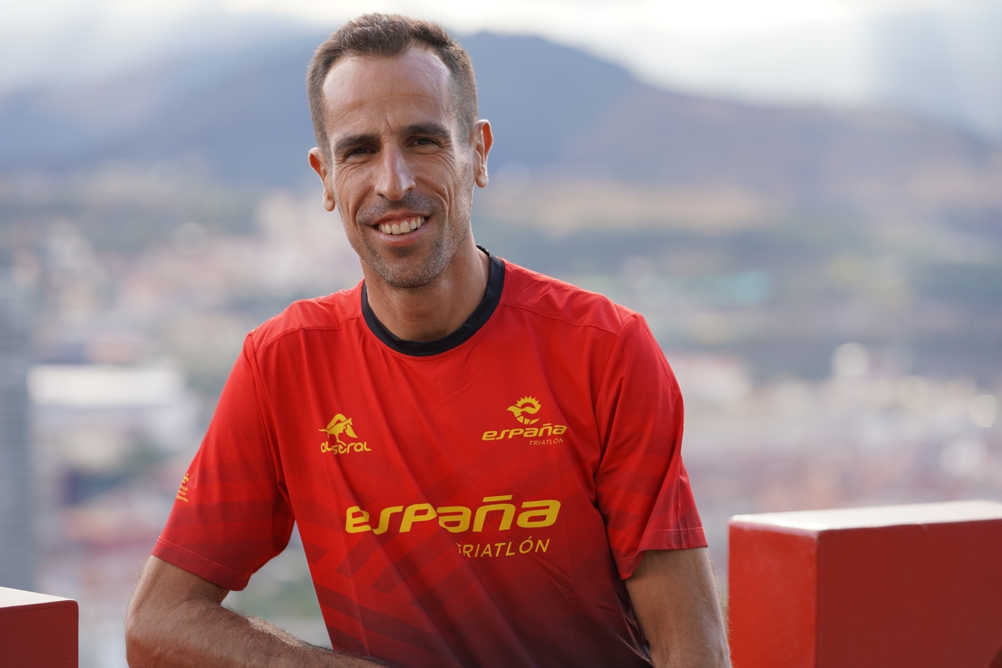 Emilio Martín, tricampeón mundial, ante su adiós en Bilbao: "Sería increíble lograr una medalla"