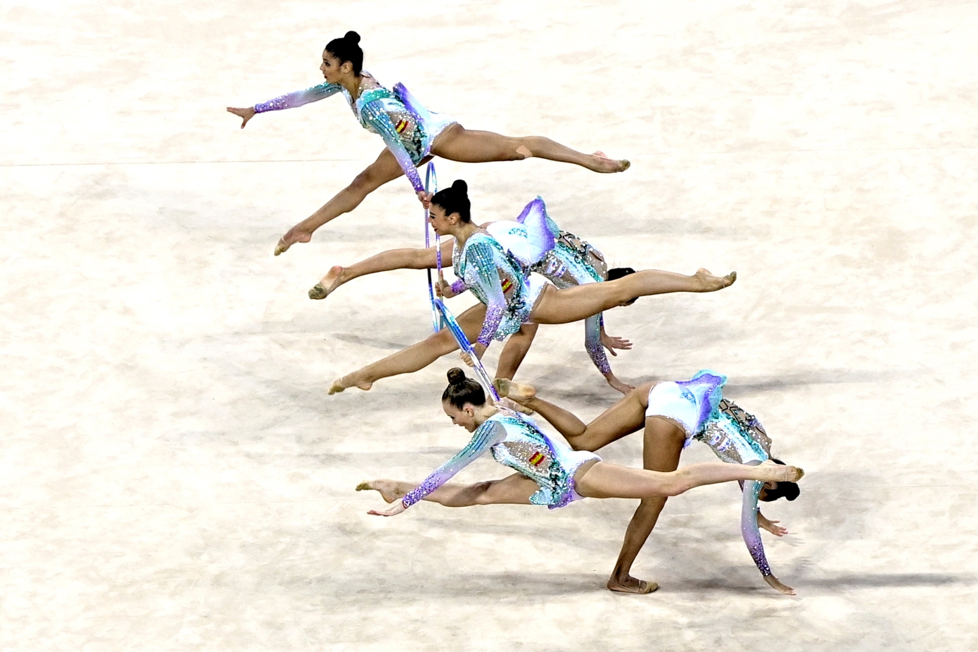 Las gimnastas espaolas en la final de aros de los Mundiales / EFE