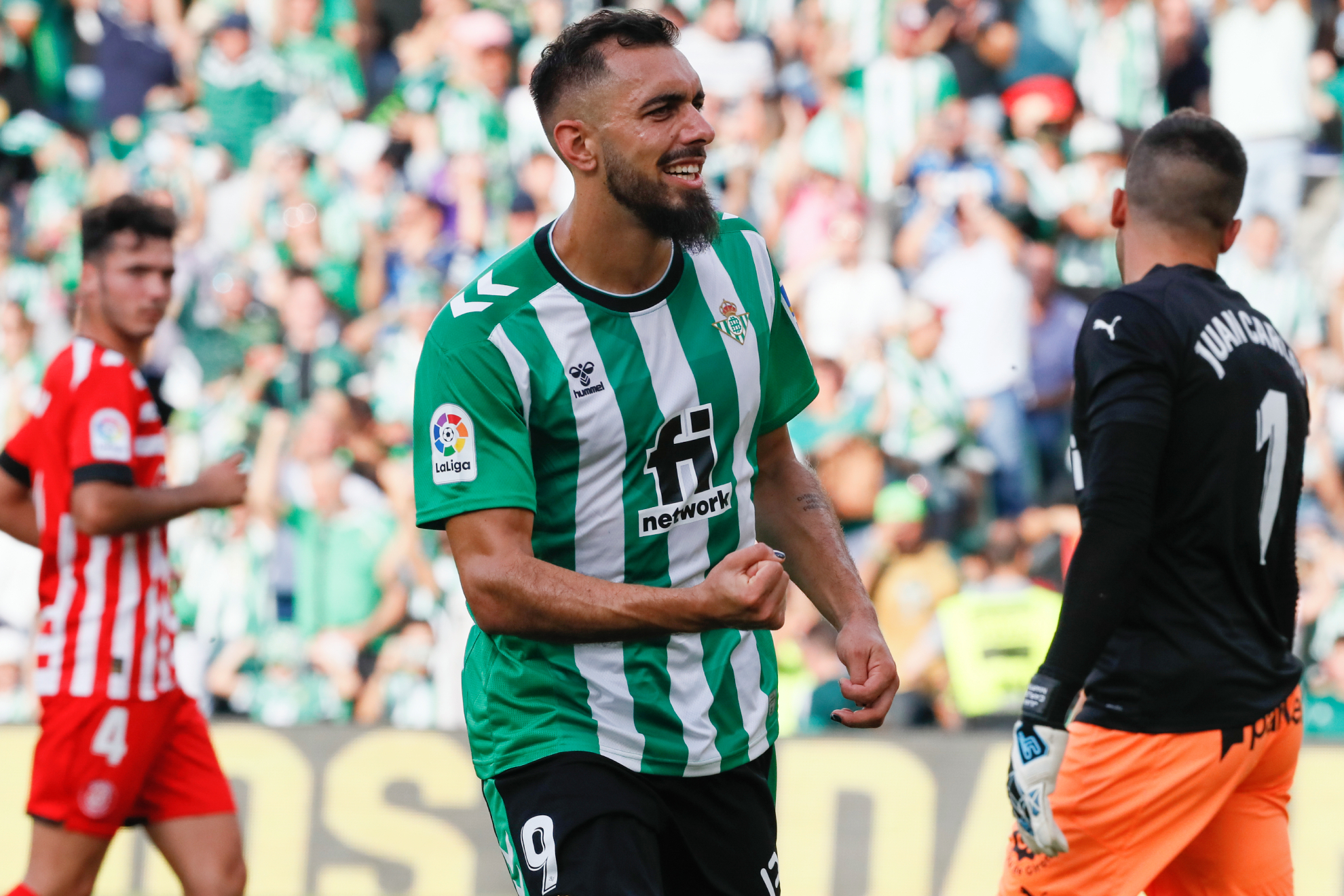 Borja Iglesias, celebrando un gol | EFE