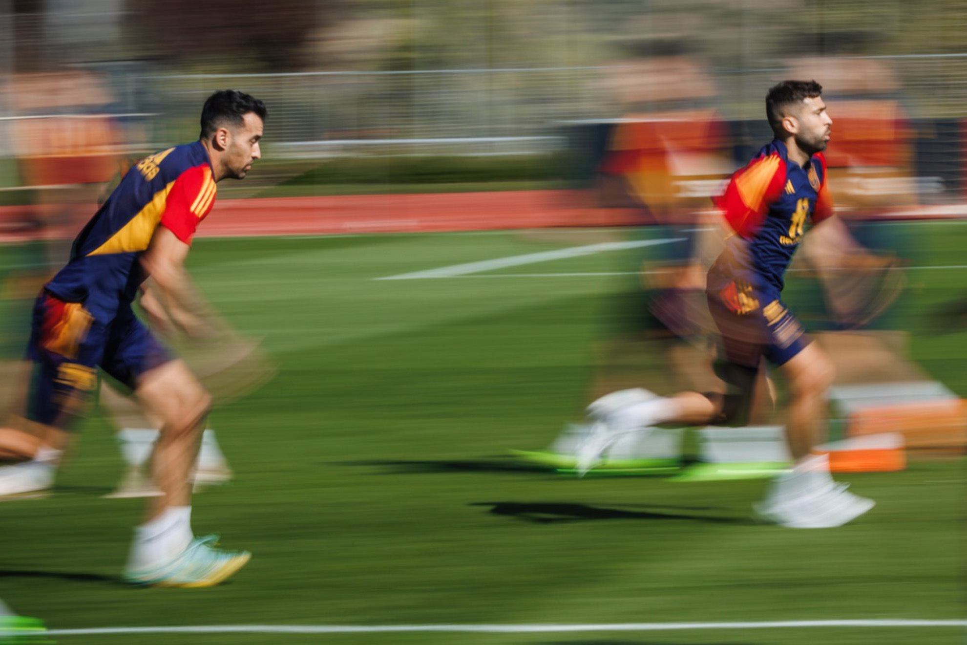 La selección española presume su entrenamiento con la última tecnología. | @SEFutbol