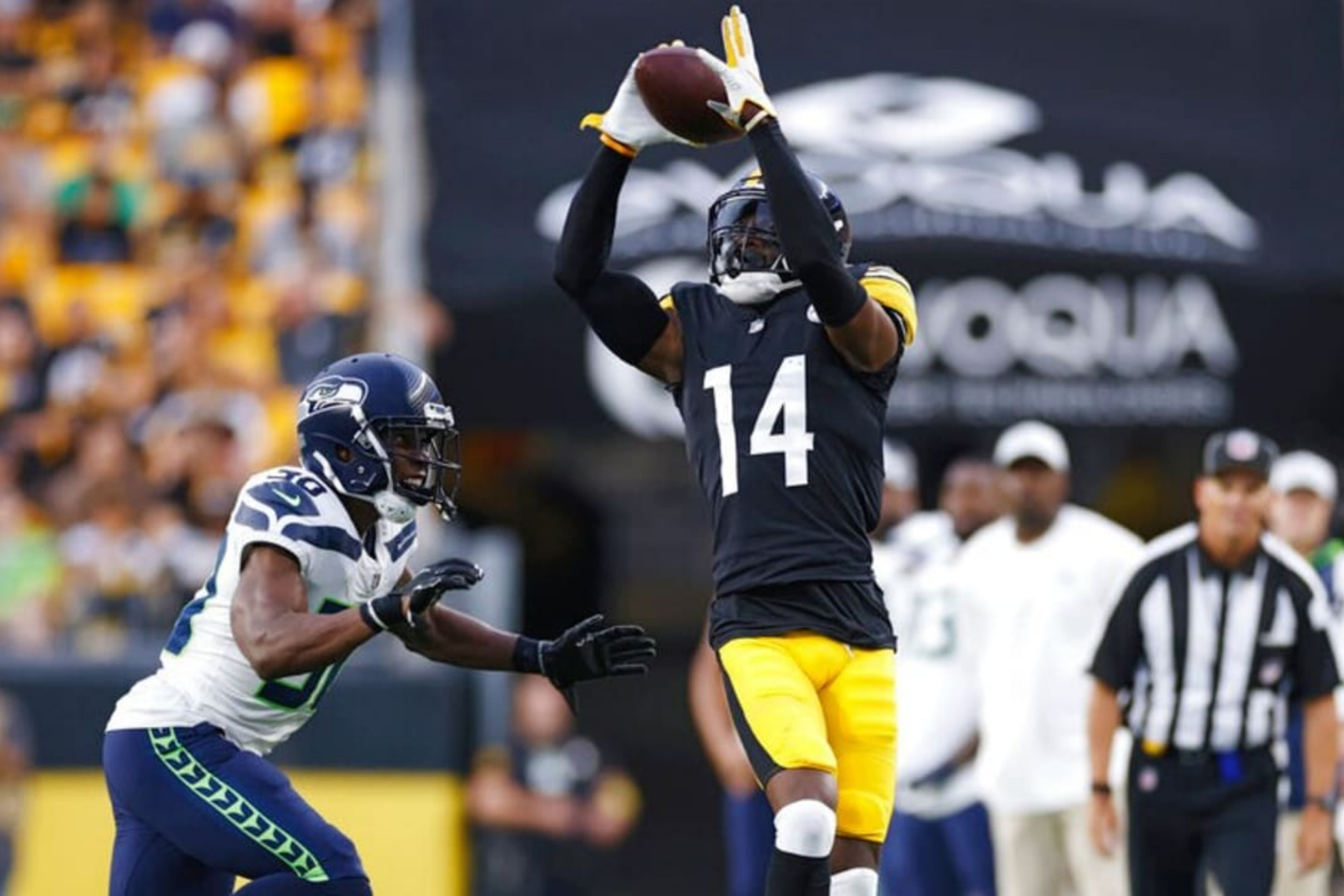George Pickens makes a catch during the Steelers preseason game against the Seahawks. - nfl.com