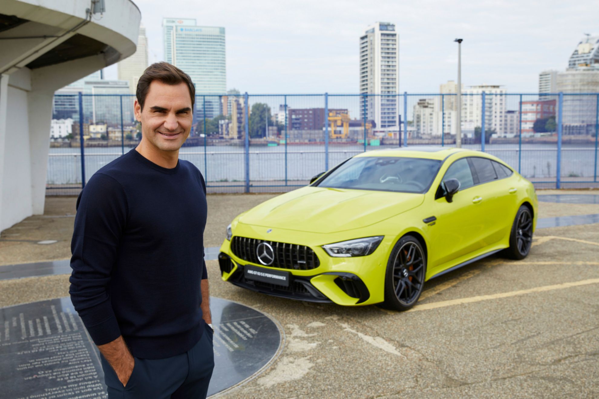 Roger Federer - contrato - Mercedes - Laver Cup - retirada - AMG GT neon yellow