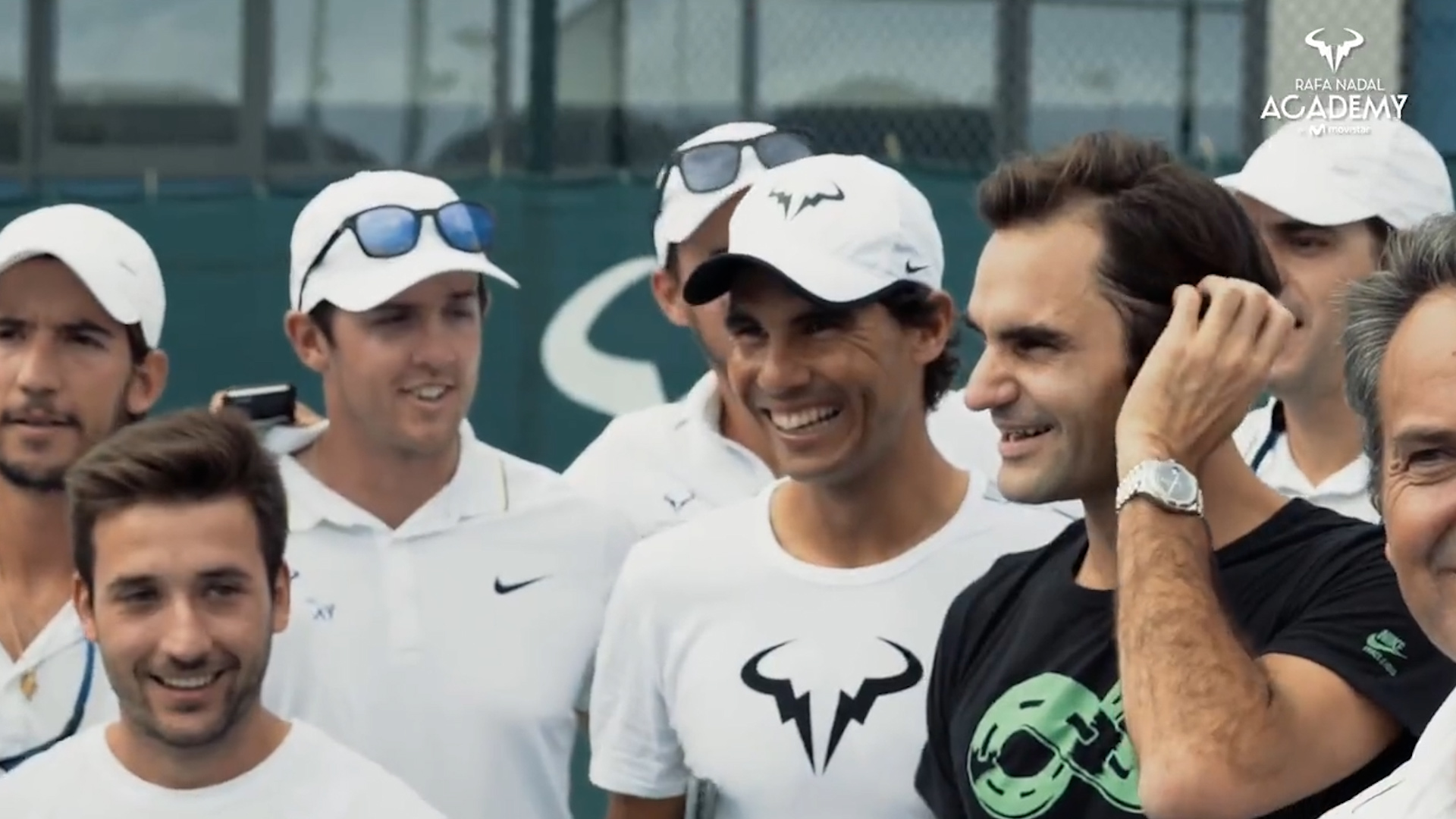The Rafa Nadal Academy's touching goodbye to Roger Federer