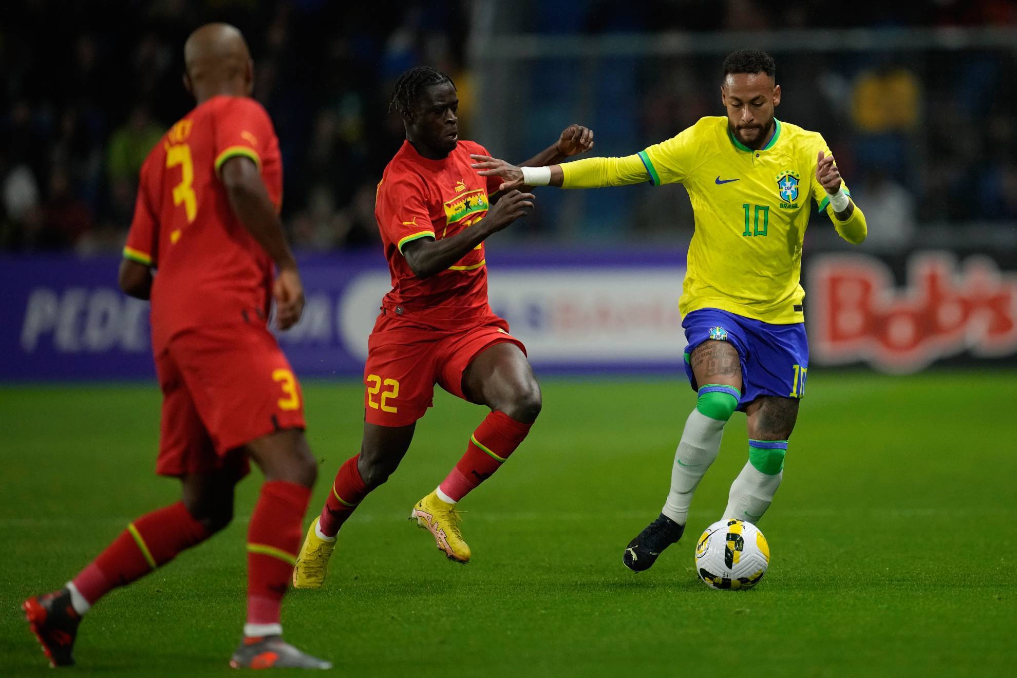 Neymar, contra Ghana. CHRISTOPHE ENA / AFP