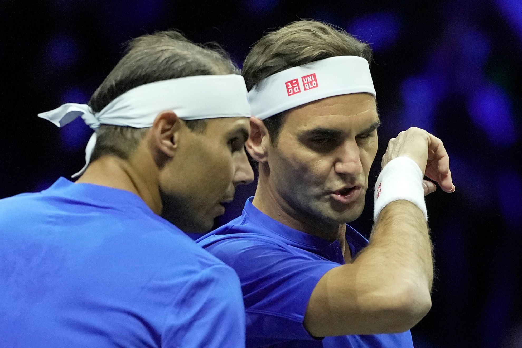 Rafael Nadal (left) and Roger Federer (right), 2022 Laver Cup / AP